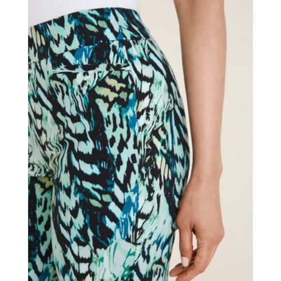 CHICOS So Slimming Brigitte Printed Sl Green Black Abstract Design Large Size 16 - Picture 13 of 15